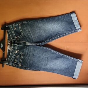 Justice Jeans, Size 14 reg, Blue Jean Capris